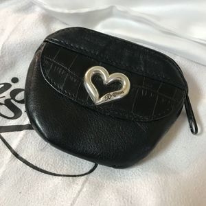 Brighton change holder